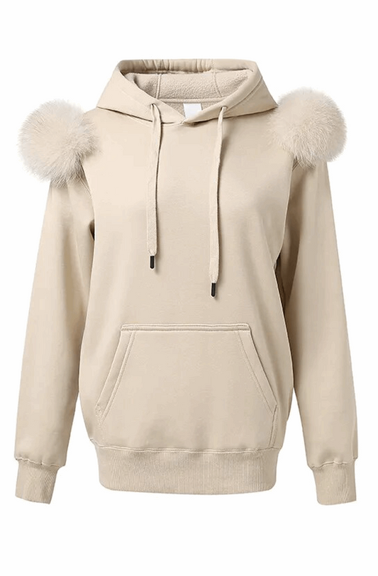 Hoodie with fur on the shoulders