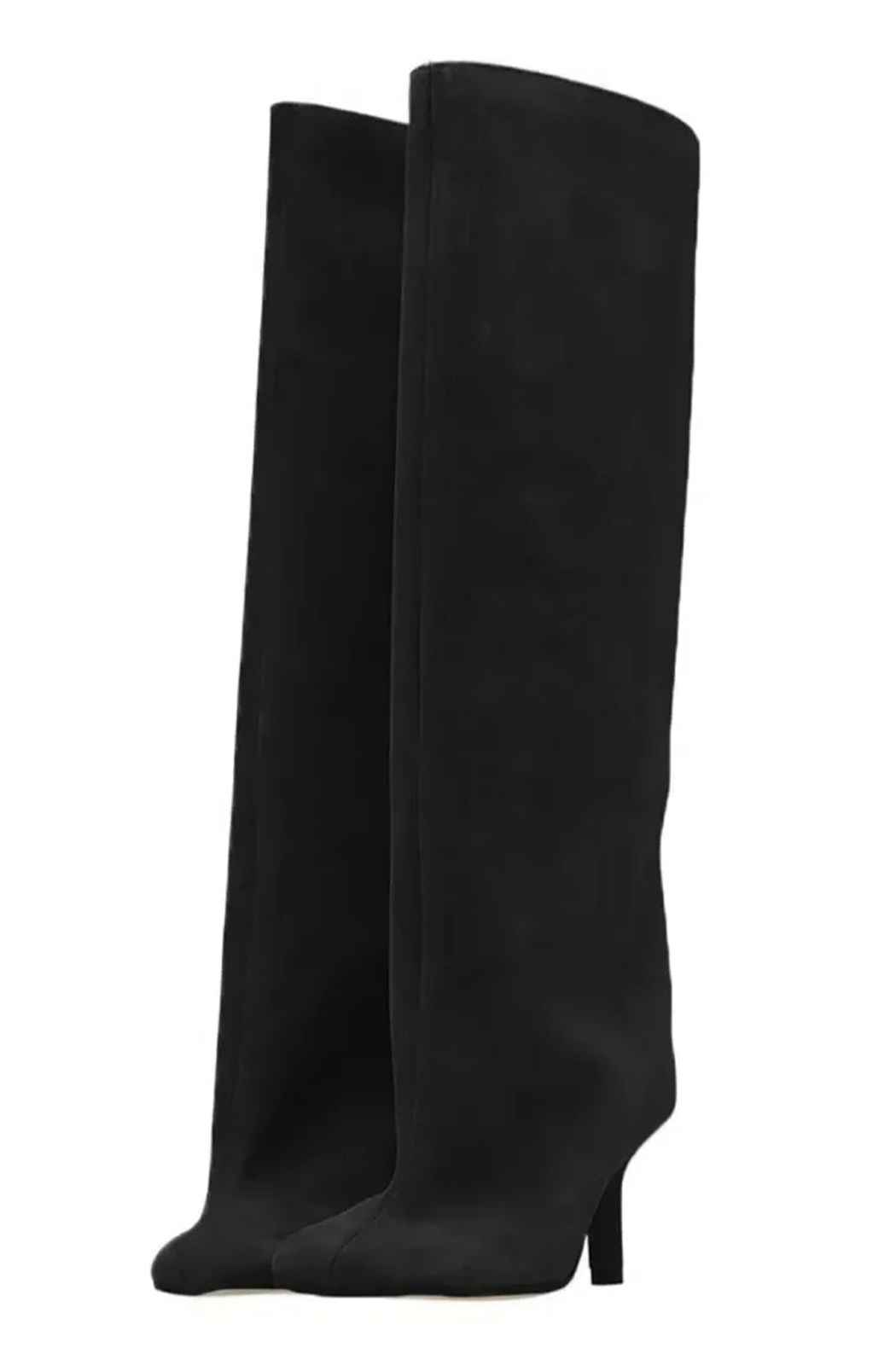 Heeled knee boots with square toe