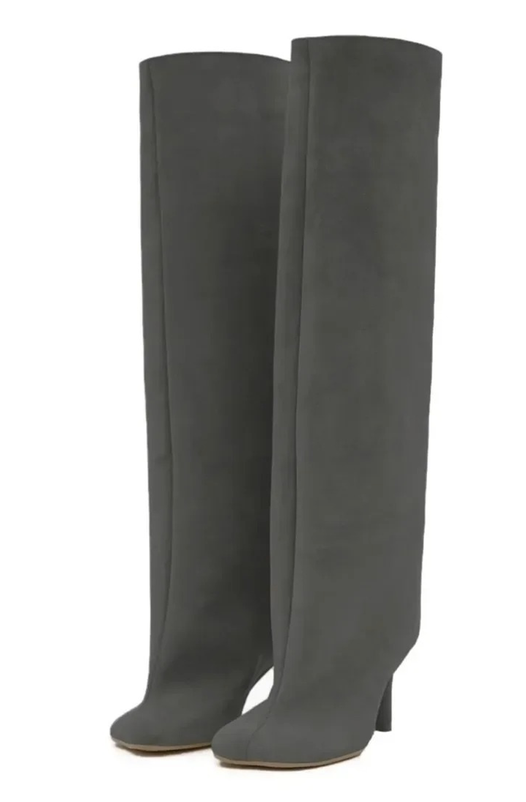 Heeled knee boots with square toe