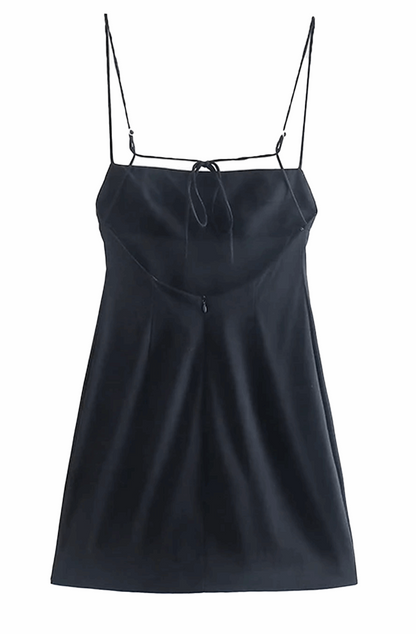 Backless dress with thin straps