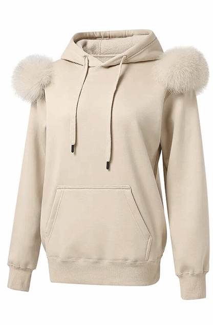 Hoodie with fur on the shoulders