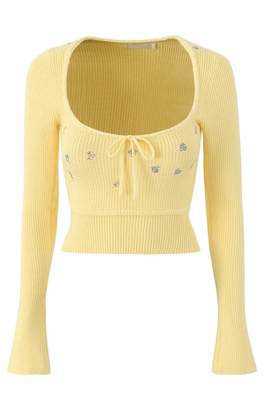Floral embroidery knitted sweater
