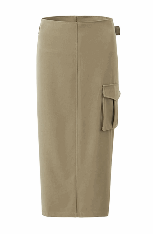 Low waist cargo skirt