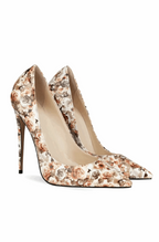 Floral classic pumps