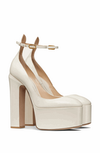 Platform ankle strap pumps
