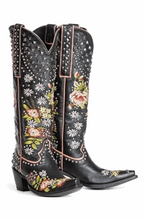 Embroidery flower western boots
