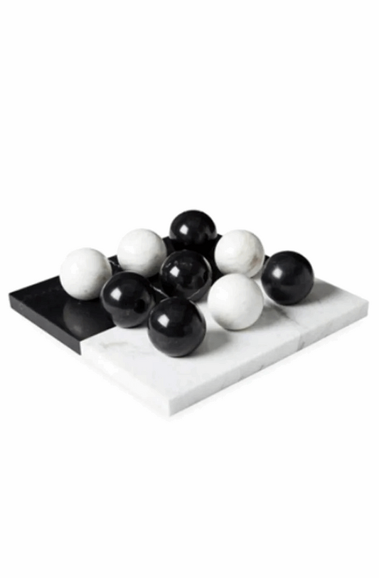 Black and white marble tic tac toe game