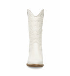 Stylish white western boots with mid-heel and detailed craftsmanship by Parinmi